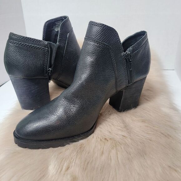 Lucky Brand Natalee Heeled Lugged Sole Side Zip Ankle Bootie Size 7.5 - Picture 6 of 10